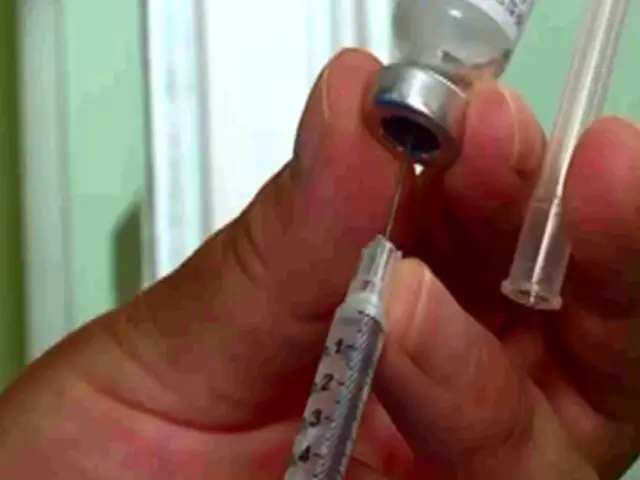 Brasil: a mano armada roban 20 dosis de vacunas contra la COVID-19