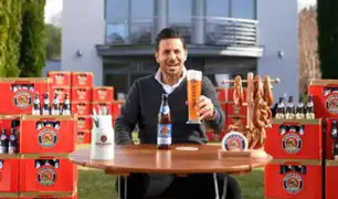 VIDEO: Claudio Pizarro es modelo en publicidad del nuevo auspiciador del Bayern Múnich