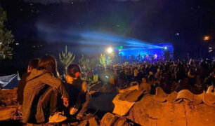 Huánuco: más de 300 personas aglomeradas y bebiendo licor en fiesta con orquesta