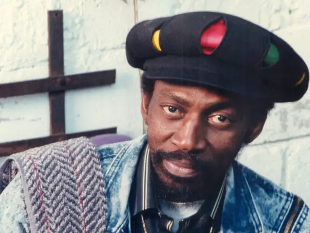 Bunny Wailer: fundador de The Wailers junto a Bob Marley y Peter Tosh murió a los 73 años
