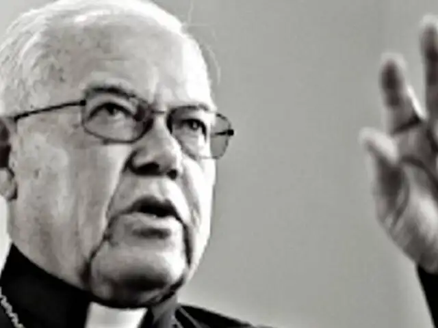 Monseñor Bambarén falleció a los 93 años por COVID-19