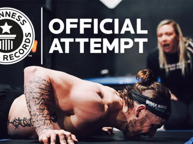 Nick Anapolsky bate Récord Guinness tras realizar 879 flexiones en una hora