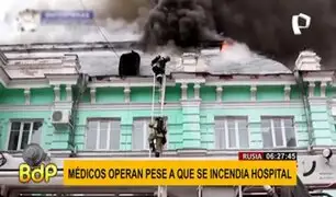 Rusia: médicos realizan operación al corazón en pleno incendio de hospital