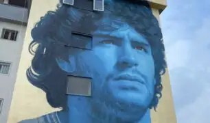 Diego Maradona: le rinden homenaje con impresionante mural en Nápoles