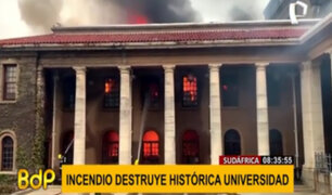 Sudáfrica: Incendio forestal destruyó histórica biblioteca de Universidad del Cabo