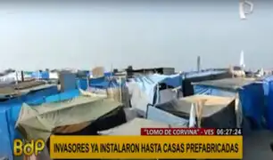 Lomo de Corvina: instalan carpas y casas prefabricadas en terreno invadido