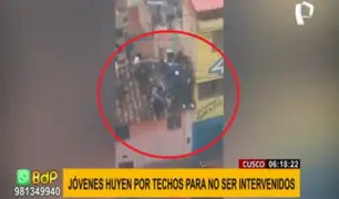 Fiesta covid en Cusco: jóvenes escapan por techos para no ser intervenidos