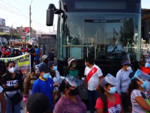 Metropolitano: buses recortan ruta por bloqueo de Av. Túpac Amaru y cierre de estaciones