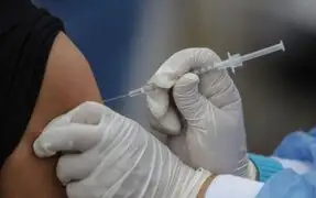 Óscar Ugarte: Desde el viernes 21 de mayo se vacunará a personas con comorbilidades