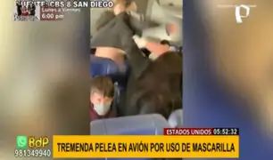 ¡Mal ejemplo! Mujer protagoniza pelea en avión por no usar bien la mascarilla