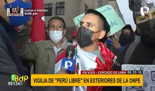 Simpatizantes de Perú Libre piden transparencia en conteo de votos