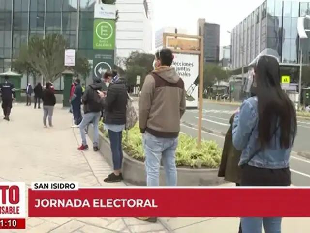 San Isidro: ciudadanos hacen colas a la espera de apertura de mesa de votación