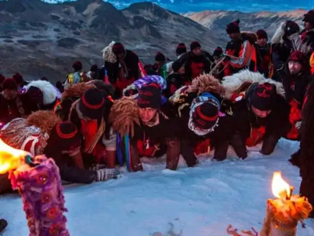 Cusco: publican libro de fotografías sobre la tradicional festividad del Qoyllur Riti
