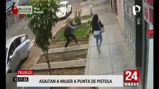 Trujillo: cámara capta asalto a joven en la calle