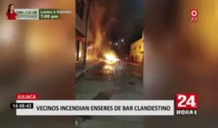 Juliaca: vecinos queman enseres de bar clandestino por atender tras clausura