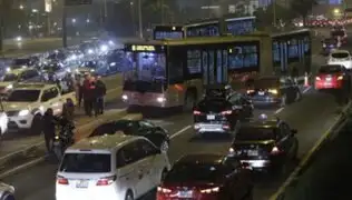 Se registró tráfico en la Vía Expresa tras despiste de bus del Metropolitano