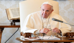 Papa Francisco insta a Latinoamérica a vacunarse como un "acto de amor"
