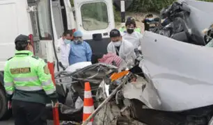 Un muerto y tres heridos graves deja accidente de tránsito en La Libertad