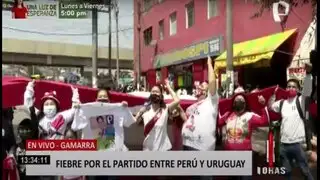 Pasión y alegría: fiebre por el partido Perú vs. Uruguay ya se vive en Gamarra