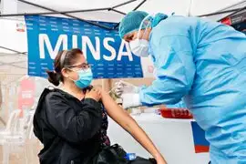 Defensoría del Pueblo solicita investigar vacunación de limeños en Chincha