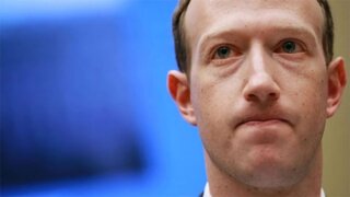 Facebook en su peor día: Mark Zuckerberg pierde 7 mil millones de dólares