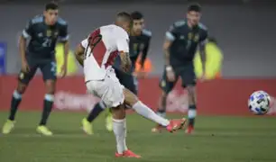 Argentina vs. Perú: Yotún falló penal ante el 'Dibu' que pudo ser el 1-1 del partido