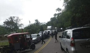 Puno: bloquean carretera Interoceánica exigiendo se detenga erradicación de la hoja de coca
