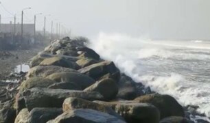 Trujillo: Cierran 61 puertos por fuerte oleaje