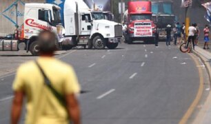 Transportistas anuncian paro indefinido para el 8 de noviembre a nivel nacional