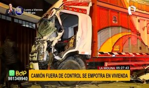 Auto choca contra vivienda en La Molina: conductor se queda dormido y provoca accidente