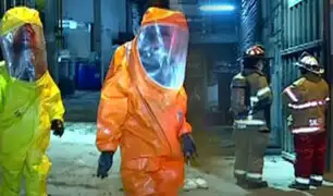 Ate: Fuga de peligrosa sustancia química obliga evacuación en empresa textil