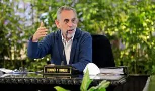 Pedro Francke: “al país le conviene respetar cinco años de gobierno del presidente Castillo”