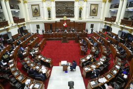 Pleno aprueba cambios en leyes electorales que benefician a partidos de bancadas actuales