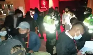 Los Olivos: más de 250 personas son intervenidas en discoteca en pleno toque de queda