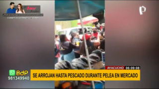 Ayacucho: se arrojan hasta pescado durante pelea en mercado