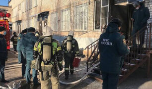 Al menos cuatro personas fallecieron durante incendio en un hospital en Rusia