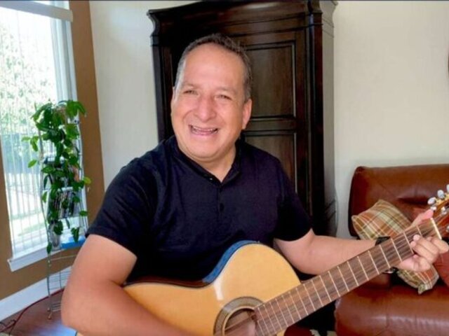 Diosdado Gaitán Castro recibe distinción como Artista del Bicentenario