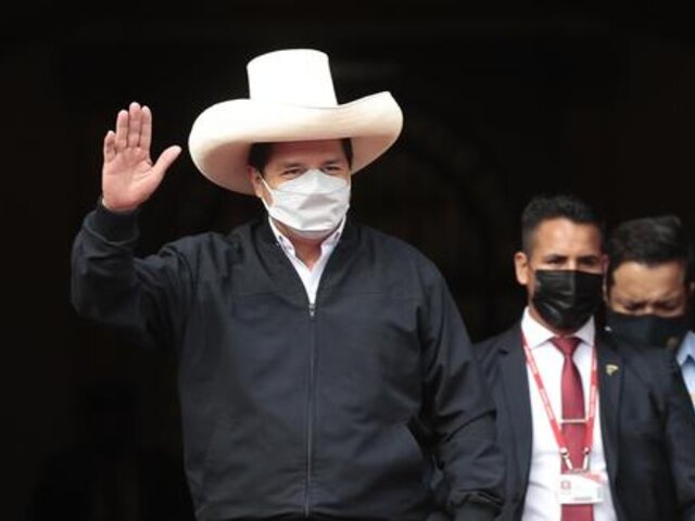 Pedro Castillo pide al Congreso autorizar su salida del país para viajar a Colombia el 13 de enero