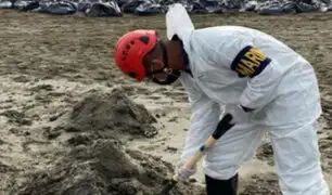 Fuerzas Armadas apoyan en la limpieza de playas contaminadas por derrame de petróleo