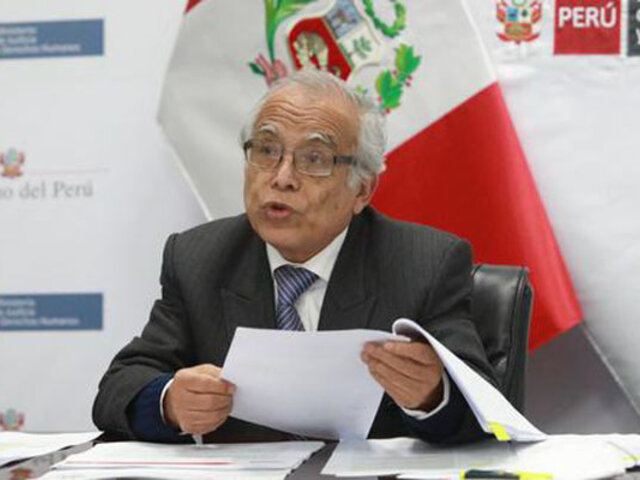 Ministro  Aníbal Torres: Nunca solicité la destitución del  Procurador General del Estado