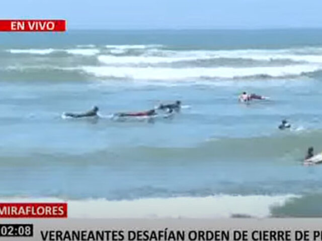 Miraflores: surfistas se niegan a retirarse de las playas pese a alerta de oleajes anómalos