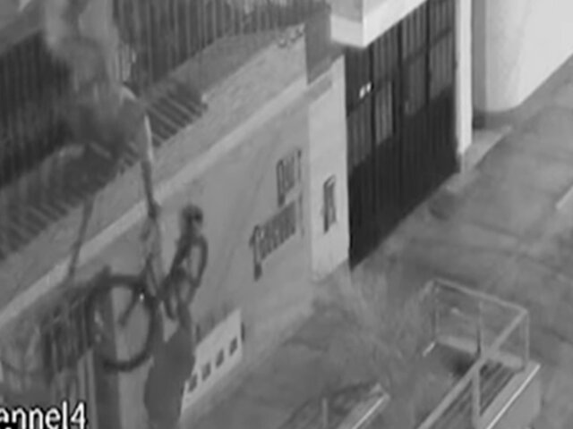 SMP:  delincuencia imparable, trepan pared y se llevan bicicleta y balón de gas de vivienda