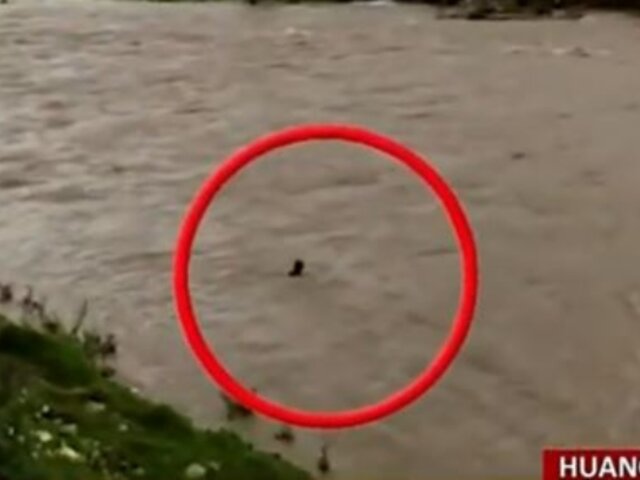 Huancayo: sujeto se lanza a río caudaloso para evitar ser intervenido por serenos