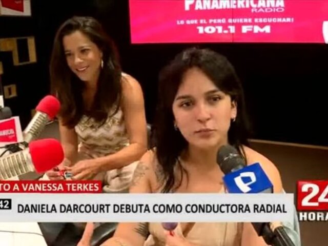 Daniela Darcourt debutó en la radio como locutora de “splash”