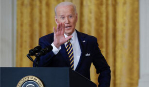 Biden concede nueva ayuda millonaria a Ucrania y veta los barcos rusos en EEUU