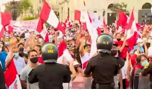 Centro de Lima: Ciudadanos marchan y piden la renuncia del presidente Pedro Castillo
