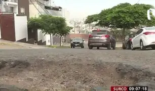 Surco: vecinos de Las Casuarinas reclaman reparación de pistas llenas de forados