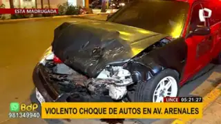 Lince: se registró violento choque entre dos autos en Av. Arenales