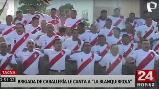 Tacna: miembros del Ejército cantan y alientan a jugadores de la selección peruana