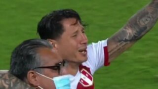 ¡Emotivo momento! Selección e hinchas cantan "Contigo Perú" tras victoria sobre Paraguay